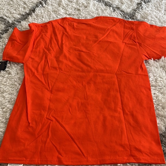 Baltimore Orioles Tshirt - Picture 2 of 3